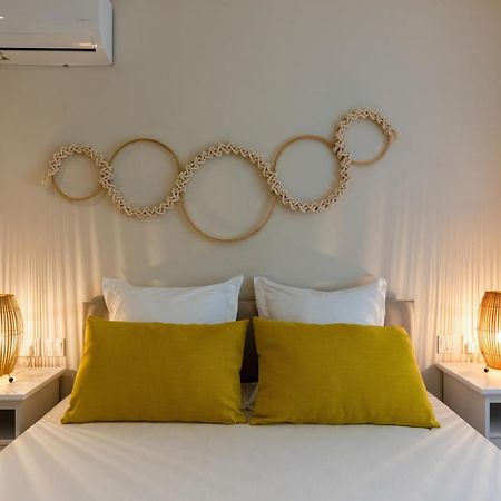 Les Cerisiers Beach Residence, Cosy And Modern 3 Bedroom Apartment Located 50 Metres From The Beach And From All Amenities And Restaurants On The Coastal Road Flic-en-Flacq Esterno foto