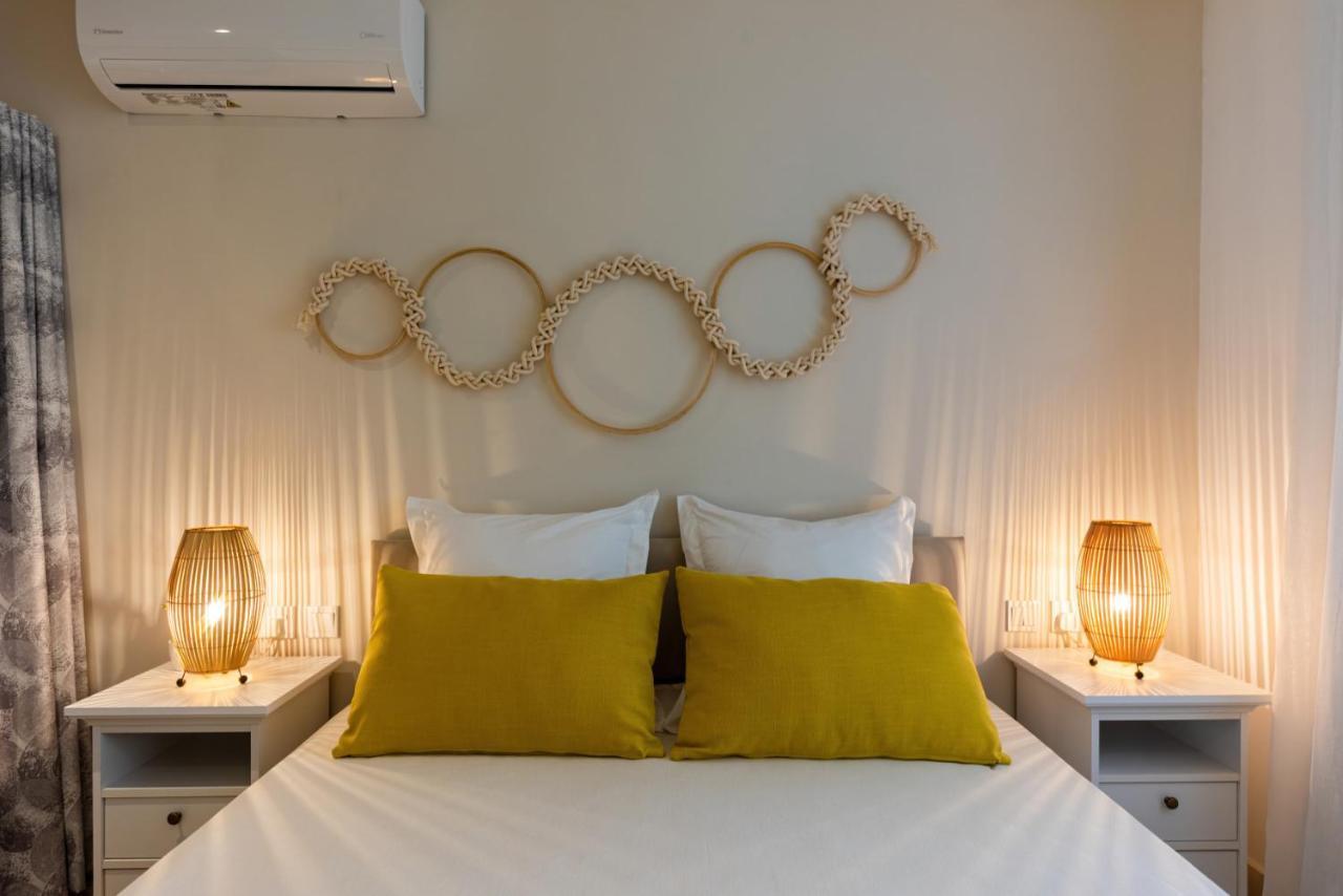 Les Cerisiers Beach Residence, Cosy And Modern 3 Bedroom Apartment Located 50 Metres From The Beach And From All Amenities And Restaurants On The Coastal Road Flic-en-Flacq Esterno foto