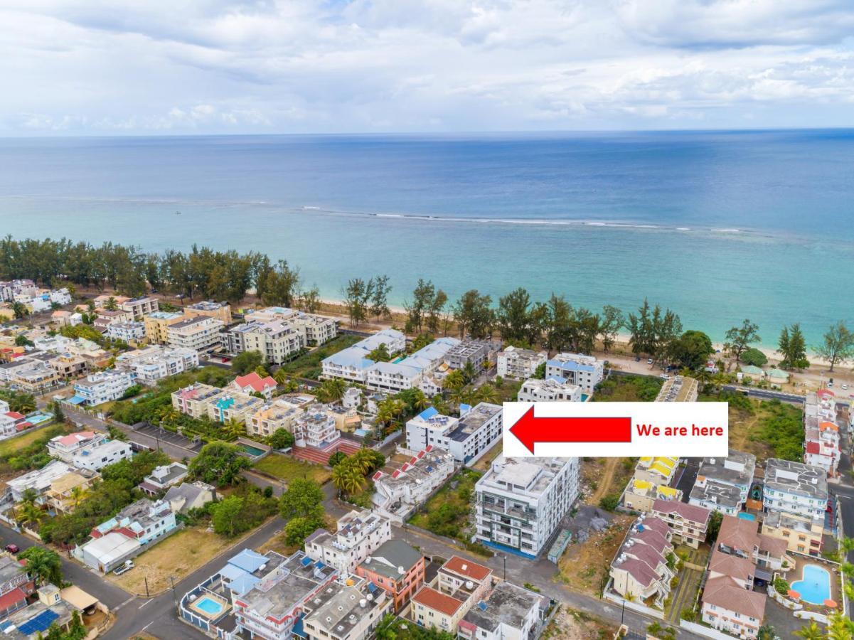 Les Cerisiers Beach Residence, Cosy And Modern 3 Bedroom Apartment Located 50 Metres From The Beach And From All Amenities And Restaurants On The Coastal Road Flic-en-Flacq Esterno foto