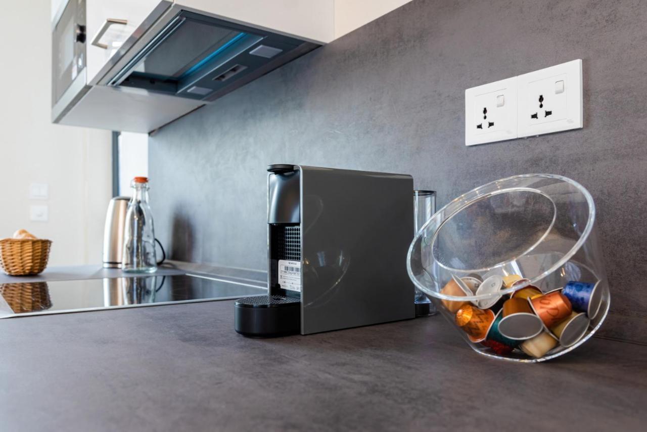 Les Cerisiers Beach Residence, Cosy And Modern 3 Bedroom Apartment Located 50 Metres From The Beach And From All Amenities And Restaurants On The Coastal Road Flic-en-Flacq Esterno foto
